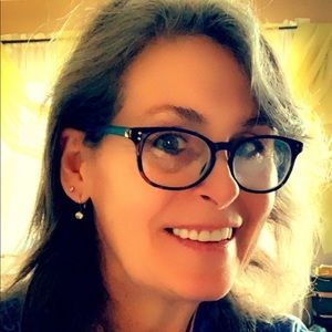 Meet your Posher, Linda